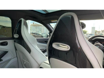 Aston Martin DBX 707 — photo 19