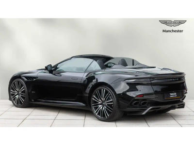 Aston Martin DBS Superleggera V12