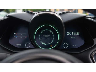 Aston Martin DBS Superleggera V12 — photo 6