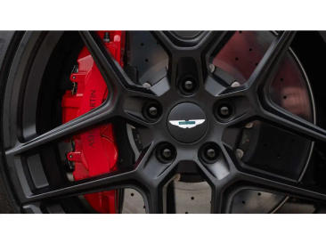 Aston Martin DBX S — photo 22