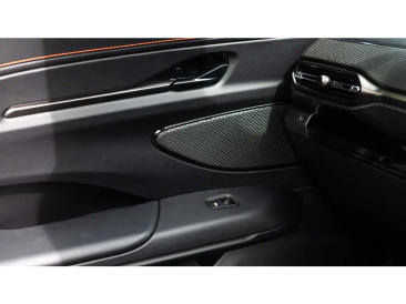 Aston Martin Vantage V8 — photo 30