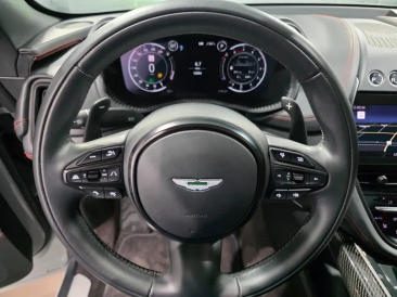Aston Martin DBX 707 — photo 11