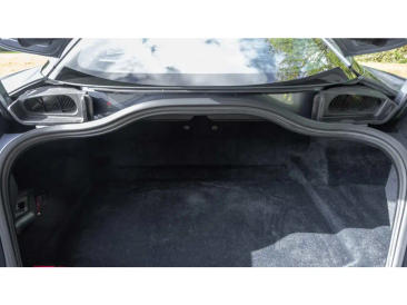 Aston Martin DB12 V8 — photo 18