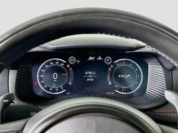 Aston Martin DBX 707 — photo 6