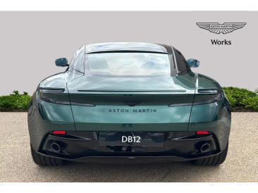 Aston Martin DB12 V8 — photo 14