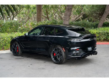 Aston Martin DBX 707 — photo 2