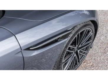 Aston Martin DB12 V8 — photo 34