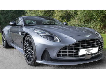 Aston Martin DB12 V8 — photo 35
