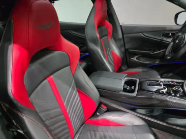 Aston Martin DBX 707 — photo 25