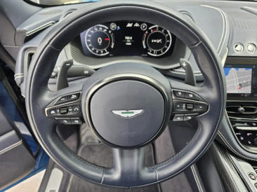 Aston Martin DBX 707 — photo 11