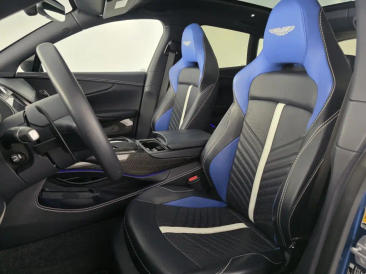 Aston Martin DBX 707 — photo 12