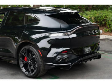 Aston Martin DBX 707 — photo 23