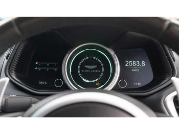 Aston Martin DB11 AMR — photo 6