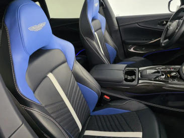 Aston Martin DBX 707 — photo 24
