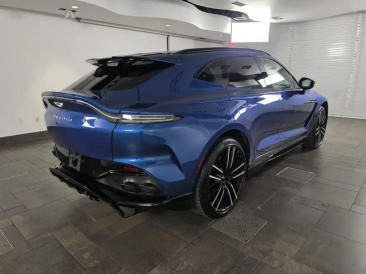 Aston Martin DBX 707 — photo 26