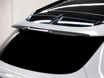 Aston Martin DBX 707 — photo 18