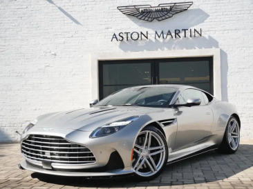 Aston Martin DB12 V8 — photo 26