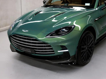 Aston Martin DBX 707 — photo 22