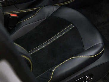 Aston Martin DBX 707 — photo 25