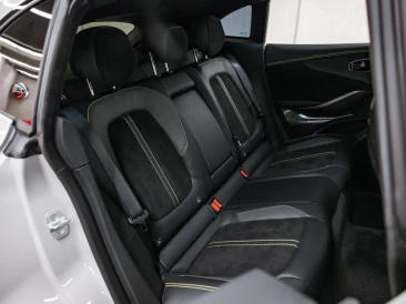 Aston Martin DBX 707 — photo 27