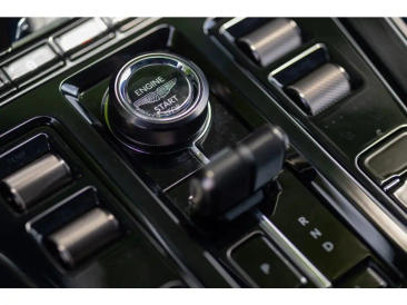 Aston Martin DBX 707 — photo 16