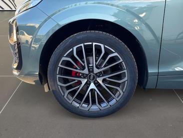 Audi Q3 TFSI — photo 9