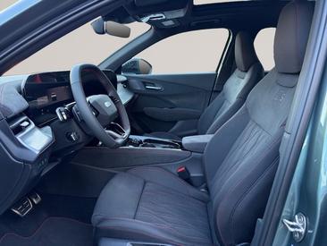 Audi Q3 TFSI — photo 11