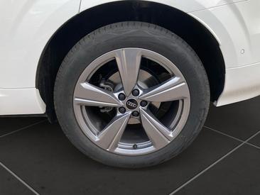 Audi Q3 Sportback TDI — photo 9