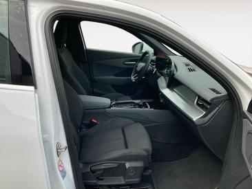 Audi Q3 Sportback TDI — photo 11