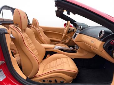 Ferrari California — photo 8