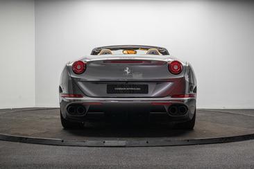 Ferrari California T — photo 4