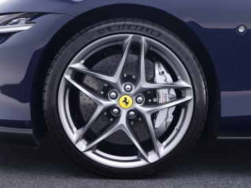 Ferrari Roma — photo 24