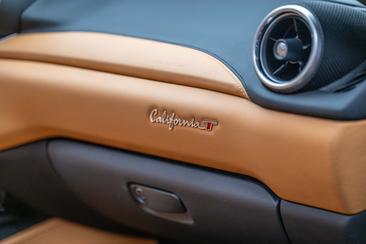 Ferrari California T — photo 13