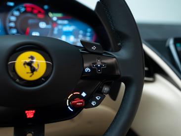 Ferrari Roma Spider — photo 39
