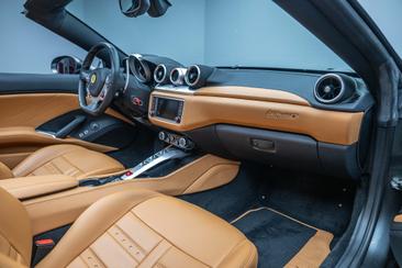 Ferrari California T — photo 14