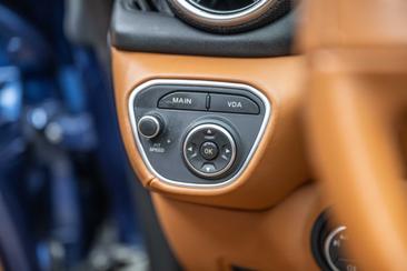 Ferrari California T — photo 17