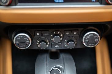 Ferrari California T — photo 18