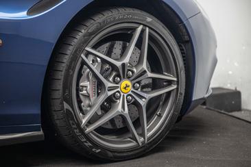 Ferrari California T — photo 29