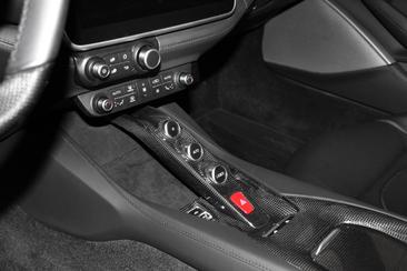Ferrari Portofino — photo 11