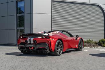 Ferrari SF90 Spider — photo 3