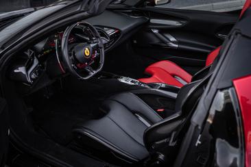 Ferrari SF90 Spider — photo 10