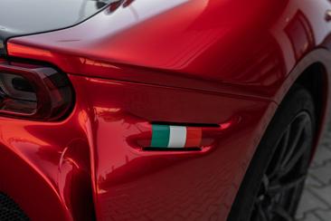 Ferrari SF90 Spider — photo 14