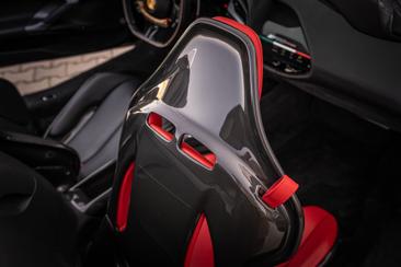 Ferrari SF90 Spider — photo 47