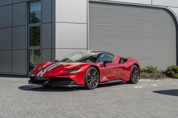 Ferrari SF90 Spider — photo 58