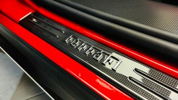 Ferrari SF90 XX Spider — photo 33