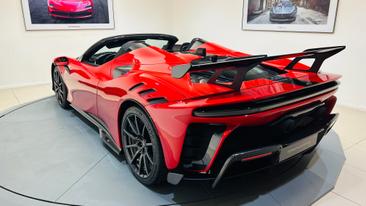 Ferrari SF90 XX Spider — photo 40