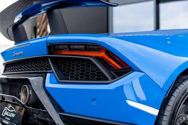 Lamborghini Huracán Performante — photo 25