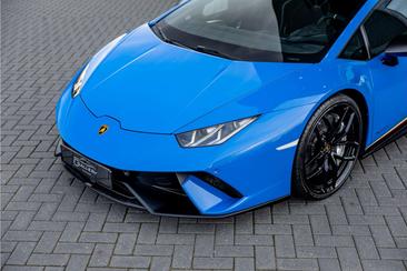 Lamborghini Huracán Performante — photo 31