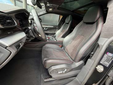 Lamborghini Urus — photo 4