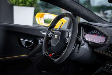 Lamborghini Huracán Tecnica — photo 10